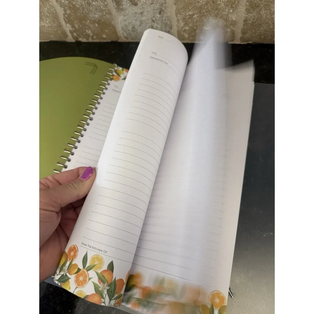 Lemon Themed Blank Recipe Book‎ to Write in Your Own Recipes Kitchen